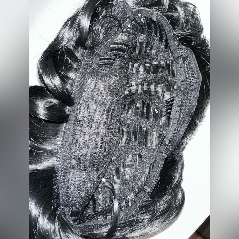 Glueless Short Black Curly Pixie Wig - Picture 7 of 7